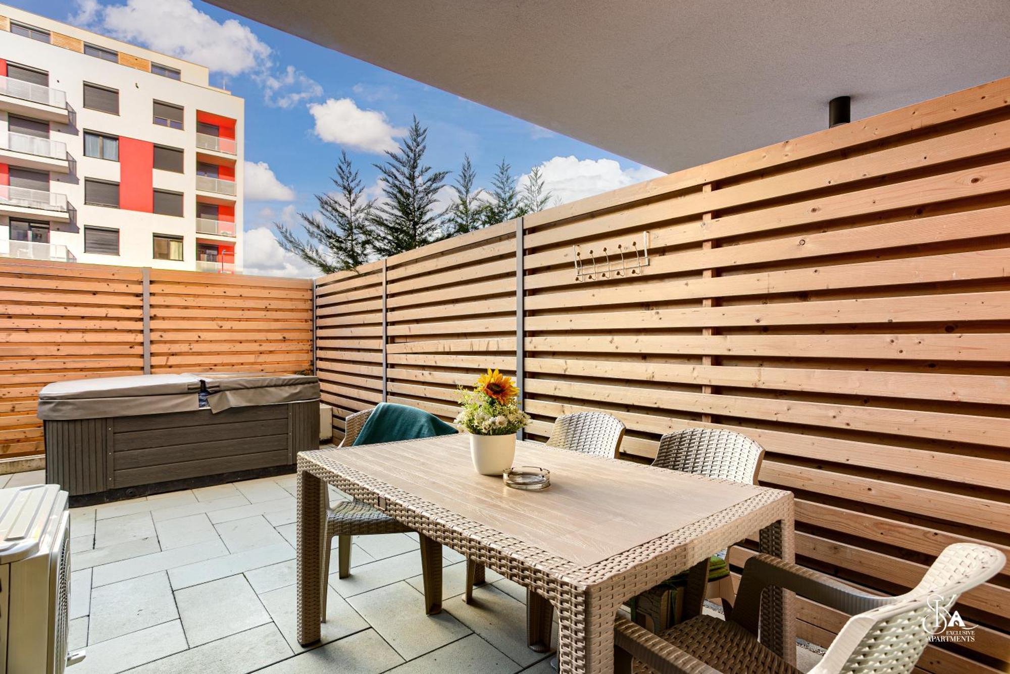 Sika Garden Apartment Arad Exterior foto